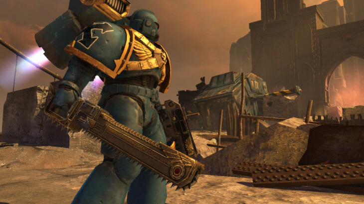 Warhammer 40,000: Space Marine - Golden Relic Chainsword - 游戏机迷 | 游戏评测