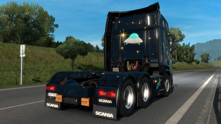 Euro Truck Simulator 2 - Space Paint Jobs Pack - 游戏机迷 | 游戏评测